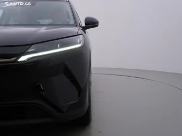 Car image 32