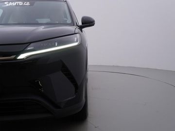 Car image 32