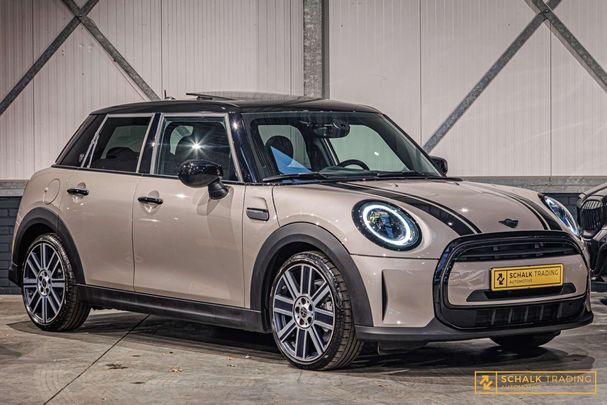 Mini Cooper Mini Yours 100 kW image number 18