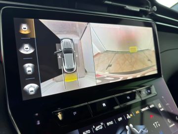 Car image 35