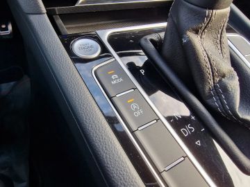 Car image 39