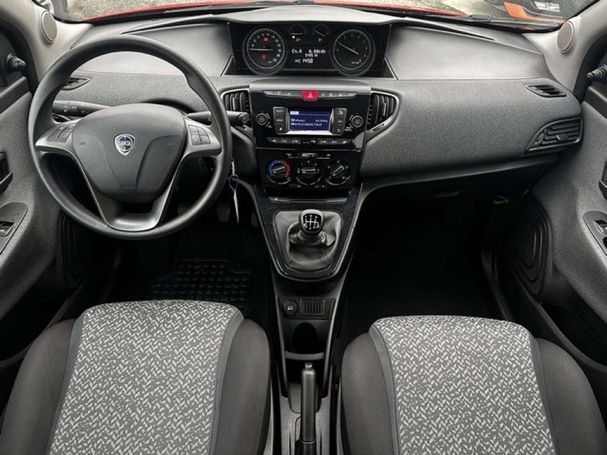 Lancia Ypsilon 51 kW image number 7