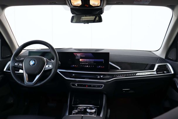 BMW X5 50e xDrive 360 kW image number 25