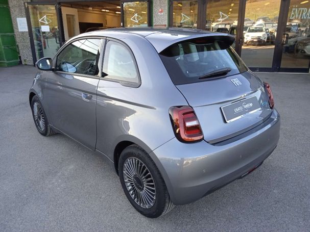 Fiat 500 e 70 kW image number 13