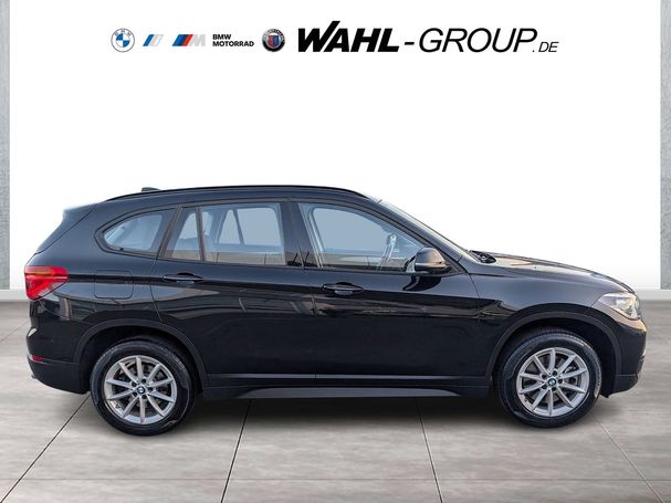 BMW X1 sDrive20i Advantage 141 kW image number 6