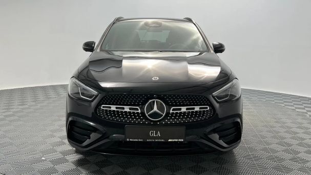 Mercedes-Benz GLA 200 120 kW image number 1