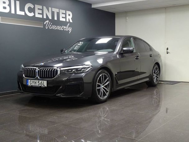 BMW 520d xDrive 140 kW image number 2