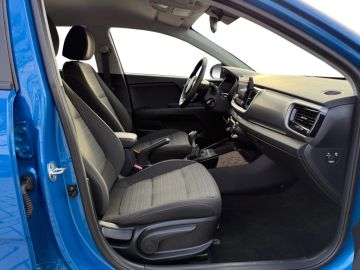 Car image 29