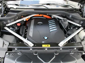 Car image 33