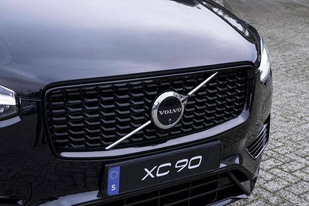 Volvo XC90 T8 Recharge AWD 335 kW image number 14