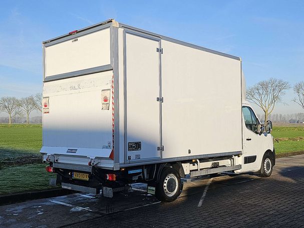 Renault Master 107 kW image number 1