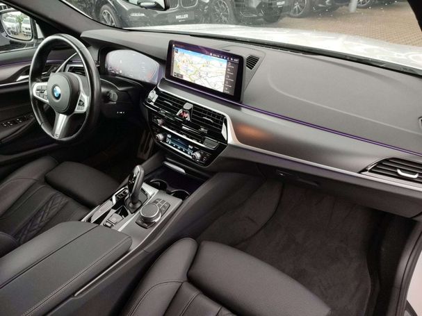 BMW 530d Touring M 210 kW image number 8