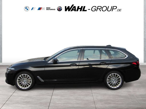 BMW 530i Touring xDrive 185 kW image number 8