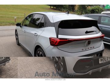 Car image 25