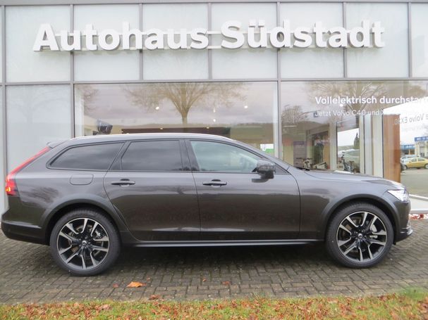 Volvo V90 Cross Country AWD B4 145 kW image number 14