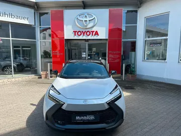 Car image 5