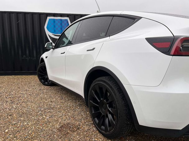 Tesla Model Y Long Range AWD Dual Motor 378 kW image number 10