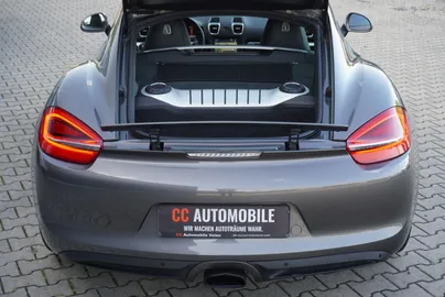 Car image 29