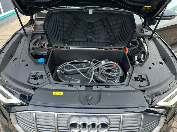 Audi e-tron 50 quattro 230 kW image number 26