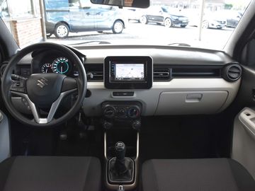 Car image 15