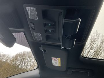 Car image 23