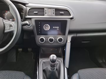 Car image 24