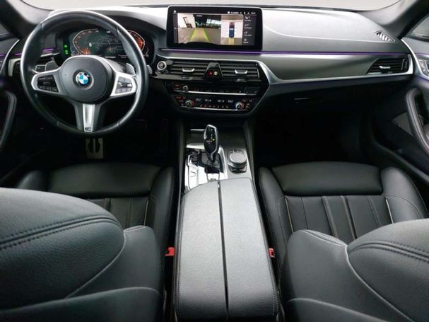 BMW 520 Touring xDrive 142 kW image number 10