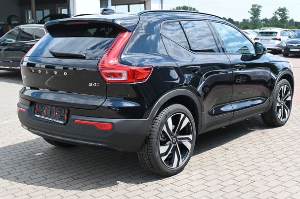 Volvo XC40 AWD B4 145 kW image number 2