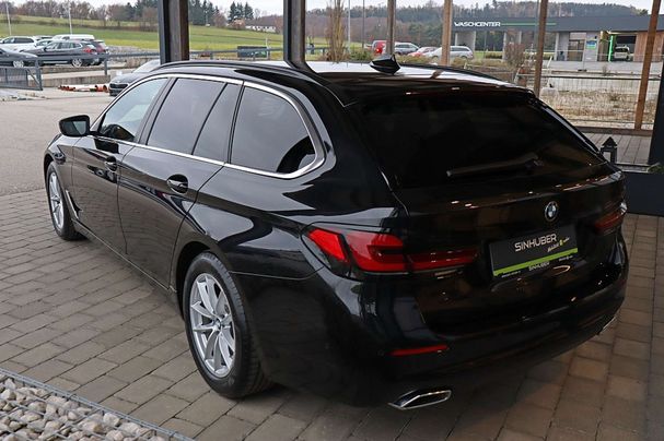 BMW 520d Touring 140 kW image number 2