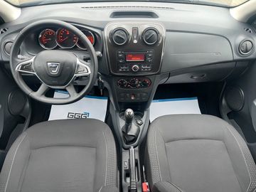 Car image 15