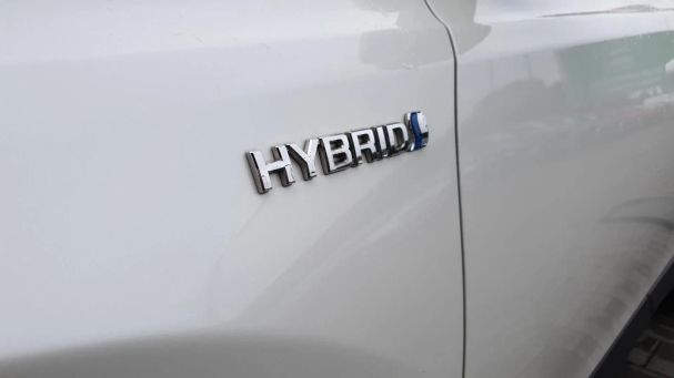 Toyota RAV 4 Hybrid 4x4 145 kW image number 27