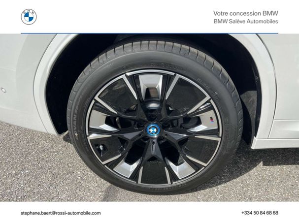 BMW iX3 M Sport Impressive 213 kW image number 8