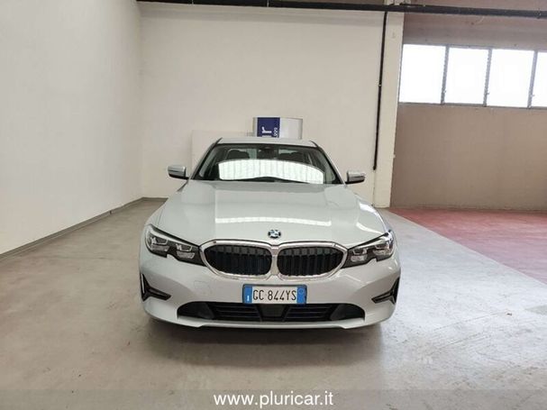 BMW 330 185 kW image number 39