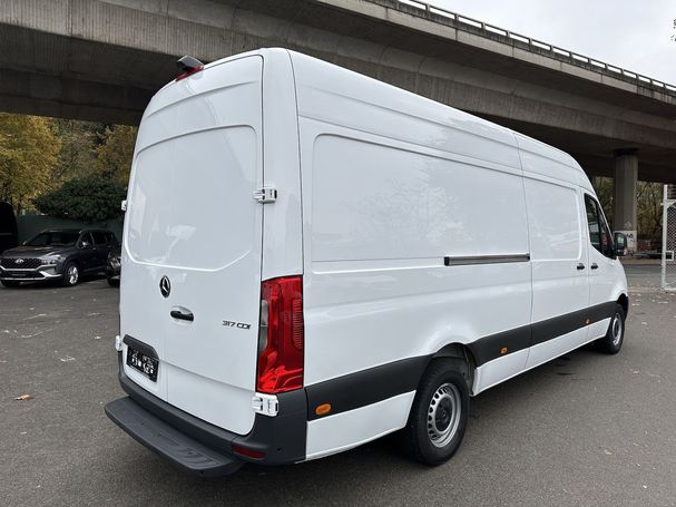 Mercedes-Benz Sprinter 317 CDI RWD 125 kW image number 4