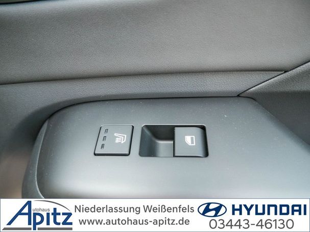 Hyundai Kona 1.6 T-GDI 146 kW image number 3