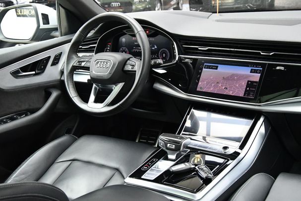 Audi Q8 50 TDI quattro S-line 210 kW image number 9