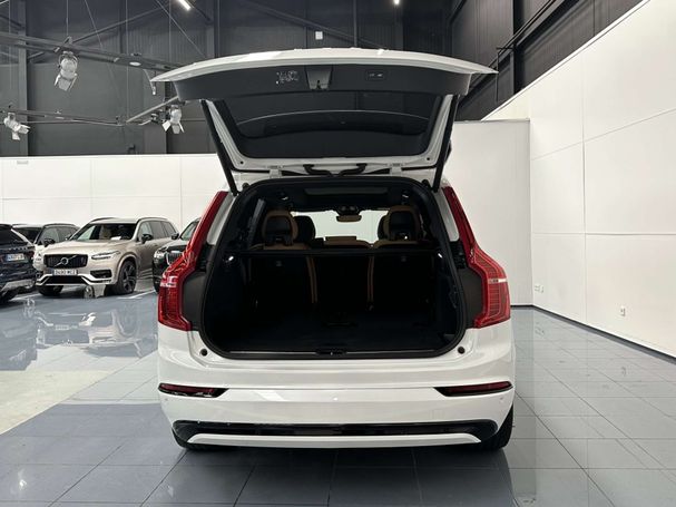 Volvo XC90 T8 AWD Ultimate 335 kW image number 17