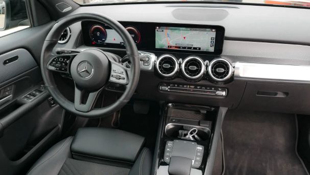 Mercedes-Benz GLB 220 d 140 kW image number 18