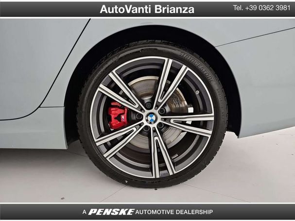 BMW 320d Touring xDrive 140 kW image number 9