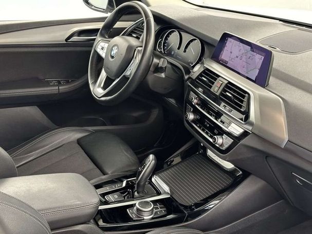 BMW X3 xDrive20d xLine 140 kW image number 12