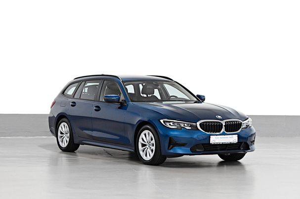 BMW 320d Touring 140 kW image number 2