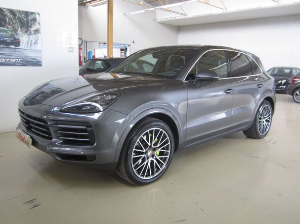 Porsche Cayenne E-Hybrid Tiptronic 340 kW image number 1