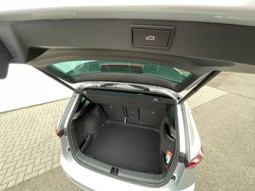 Car image 31