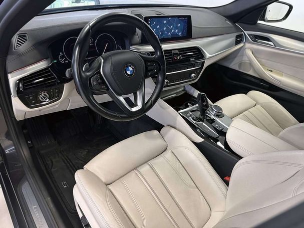 BMW 520d Touring 140 kW image number 6