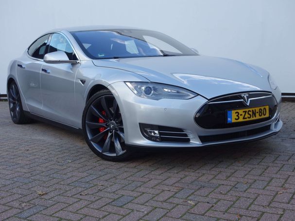 Tesla Model S 85D Performance AWD 516 kW image number 48