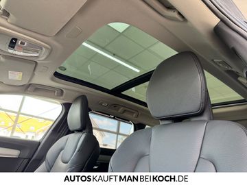 Car image 33