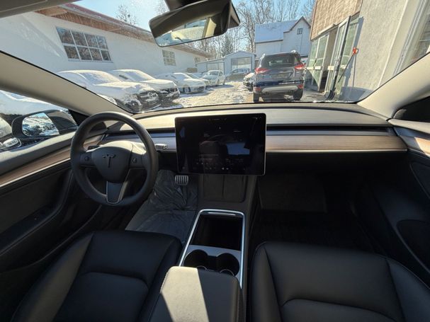 Tesla Model 3 Performance AWD Dual Motor 377 kW image number 15