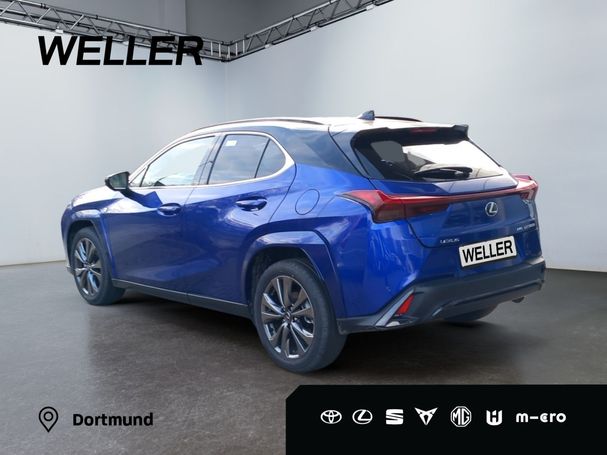 Lexus UX 300h F Sport E-FOUR 146 kW image number 4