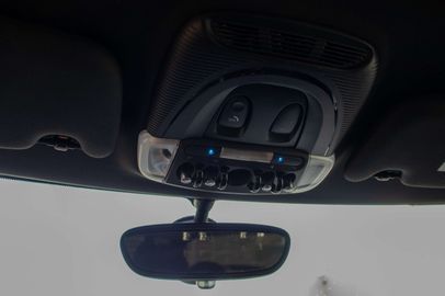 Car image 38