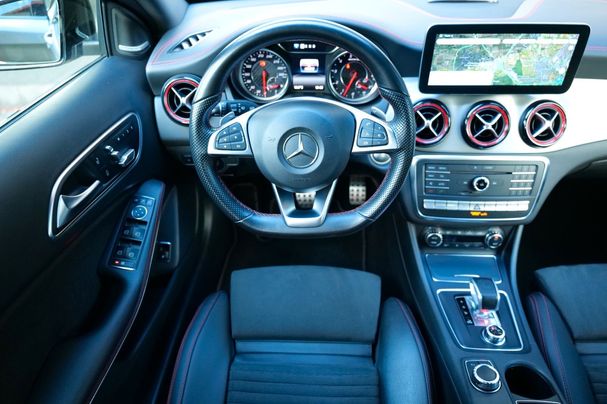 Mercedes-Benz GLA 45 AMG 280 kW image number 14